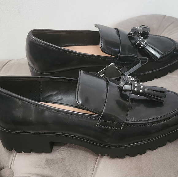 Zara Loafer Shoes - Picture 2 of 3